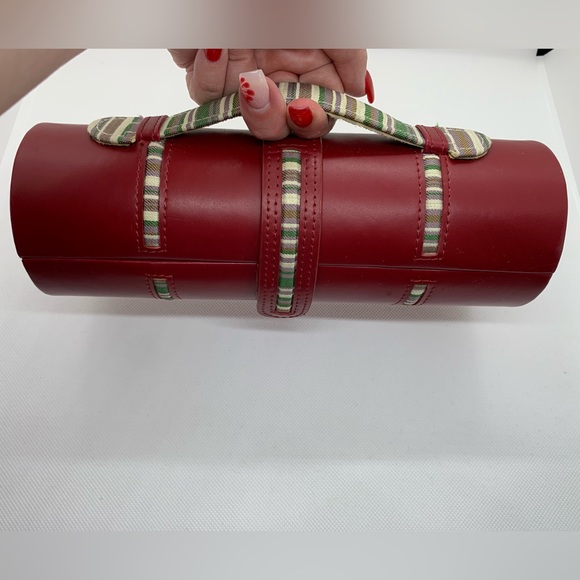 Tube Style Red Jewellery Roll Travel Case - Picture 2 of 16